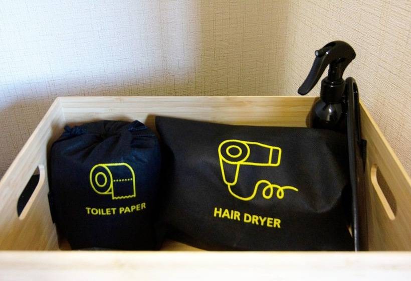 בית מלון כפרי Checkinn Osaka Shinimamiya