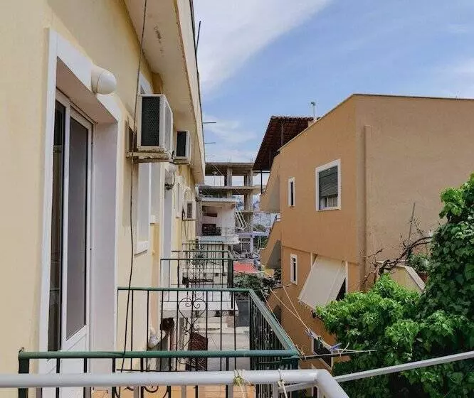 هتل Apartments And Rooms Armanda