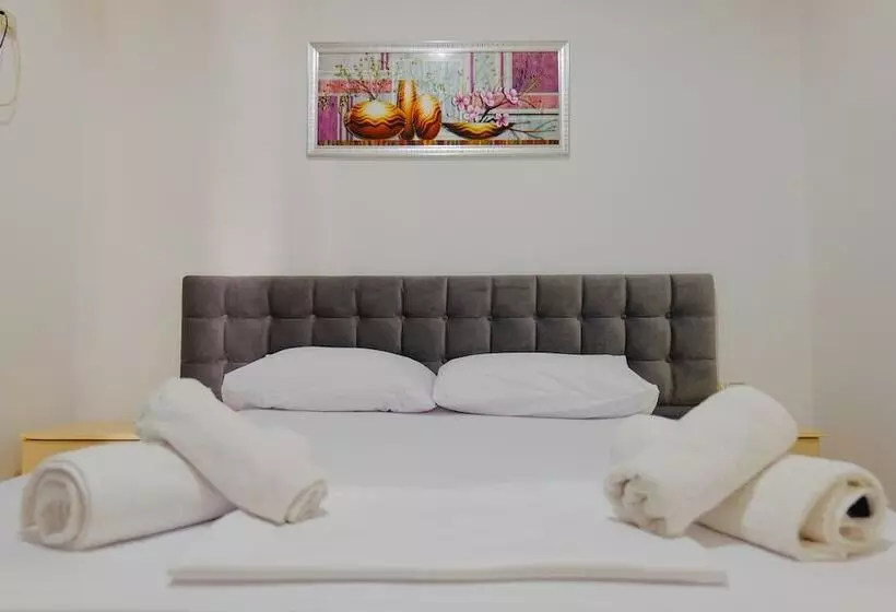 هتل Apartments And Rooms Armanda