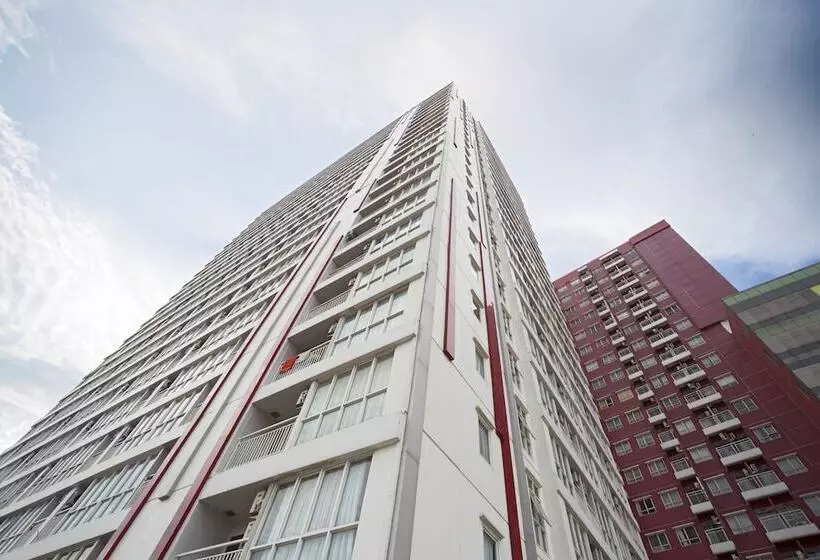 ペンション Reddoorz Apartment @ Taman Melati Margonda
