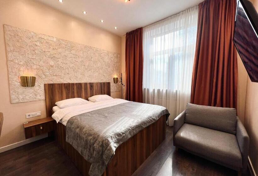 Hotelli Kyiv Panorama Apartments Near Gulliver