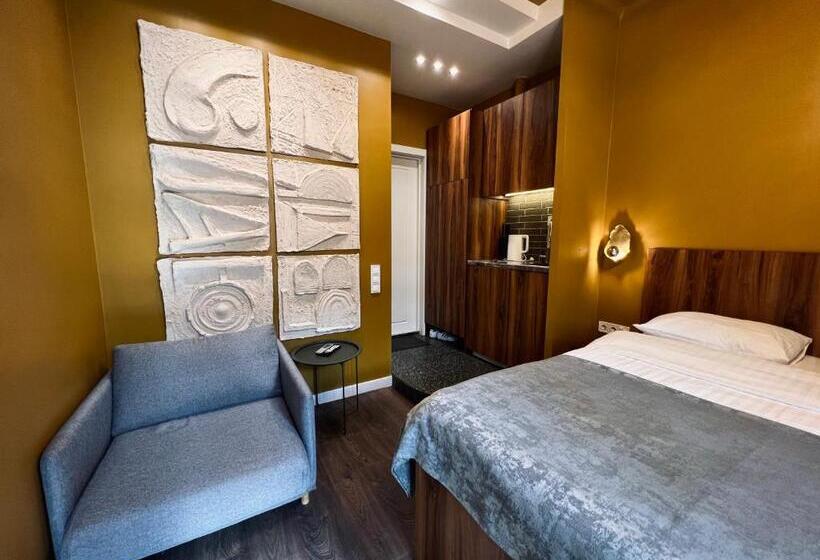 Hotelli Kyiv Panorama Apartments Near Gulliver