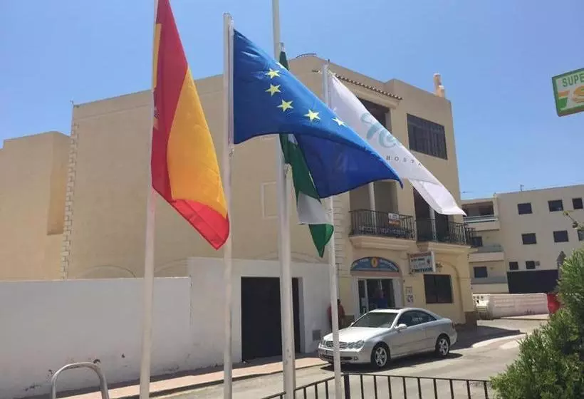 پانسیون Hostal Villaricos