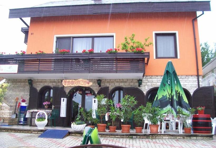 Pensionat Júlia Vendégház