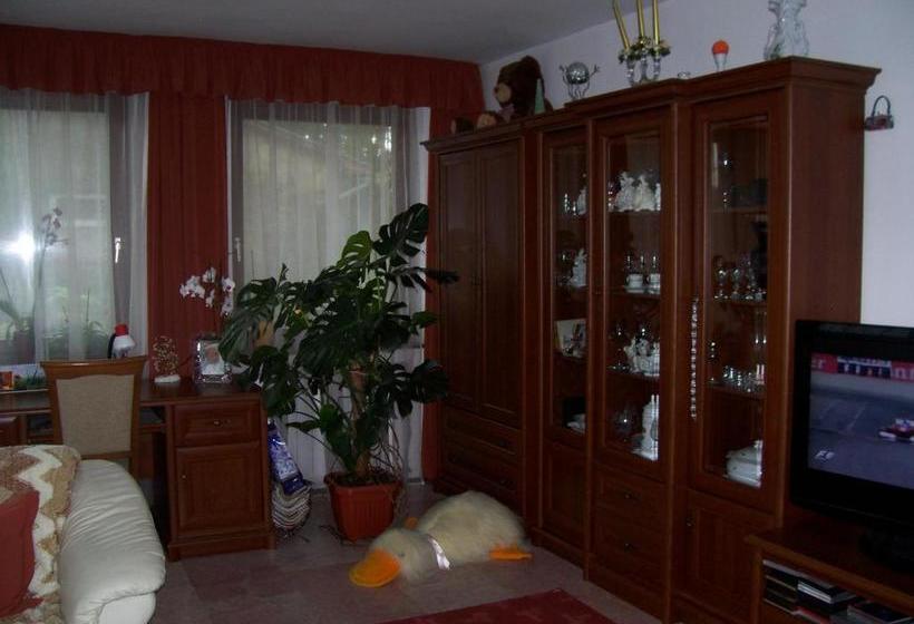 Pensionat Júlia Vendégház