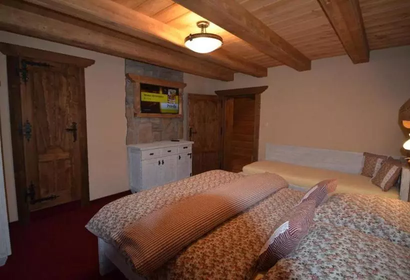 Majatalo Privát Domino