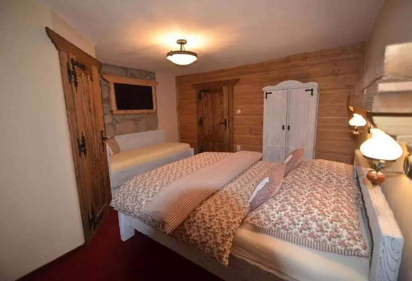 Majatalo Privát Domino