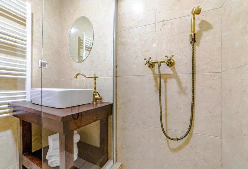 Yael Luxury Apartments 3
