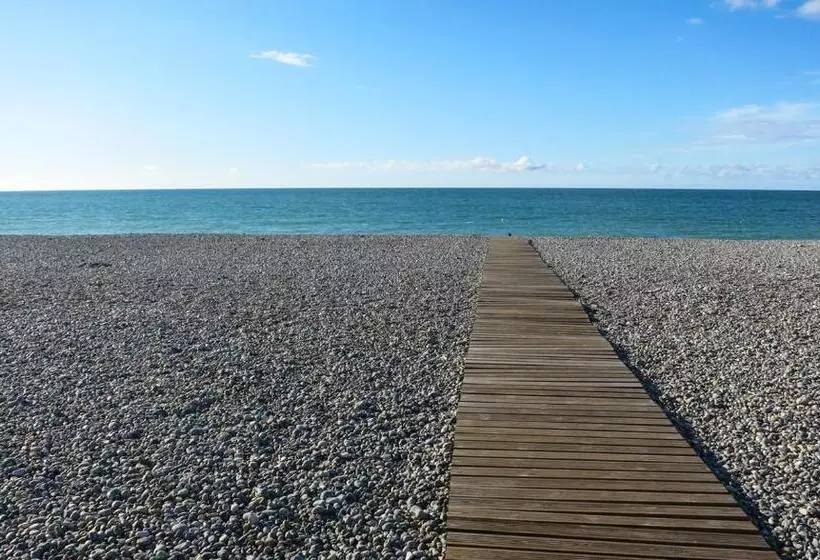 Aamiaismajoitus (B&B) Le Verdier