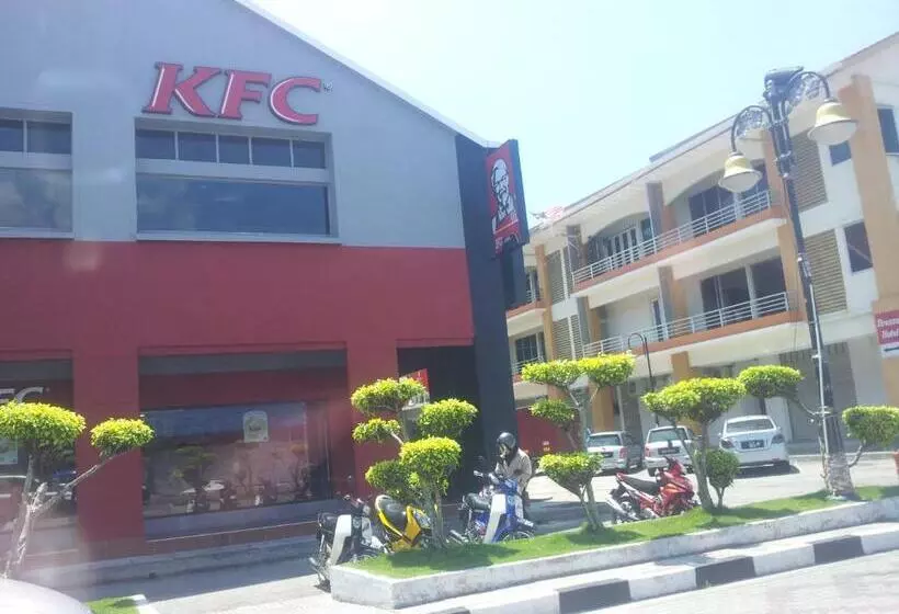 Dindings Pantai Desair Apartment By Dpd