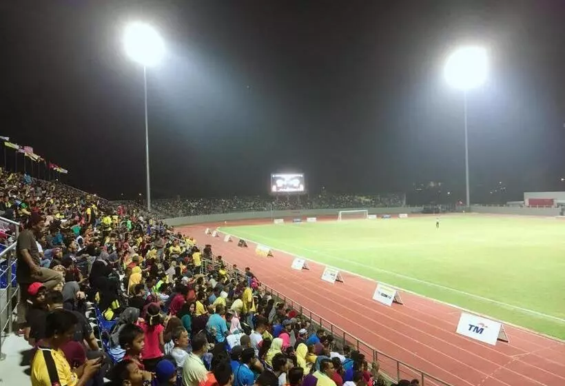 Dindings Pantai Desair Apartment By Dpd