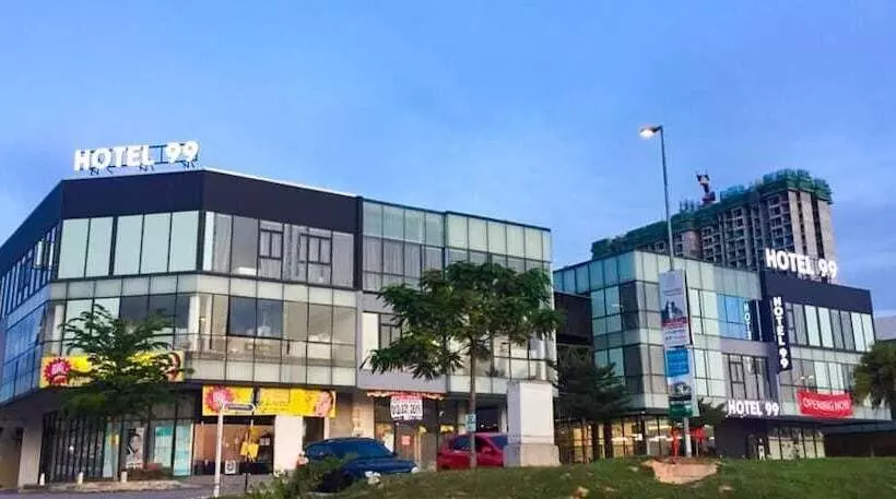 ホテル 99 Sepang Klia