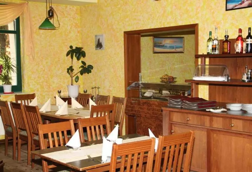 ホテル Landgasthof Wirtshaus Zur Eibe
