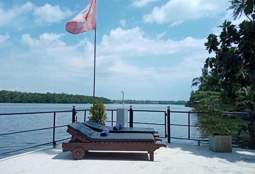 ホテル Villa Bentota River View