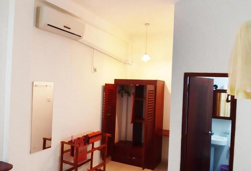 ホテル Villa Bentota River View