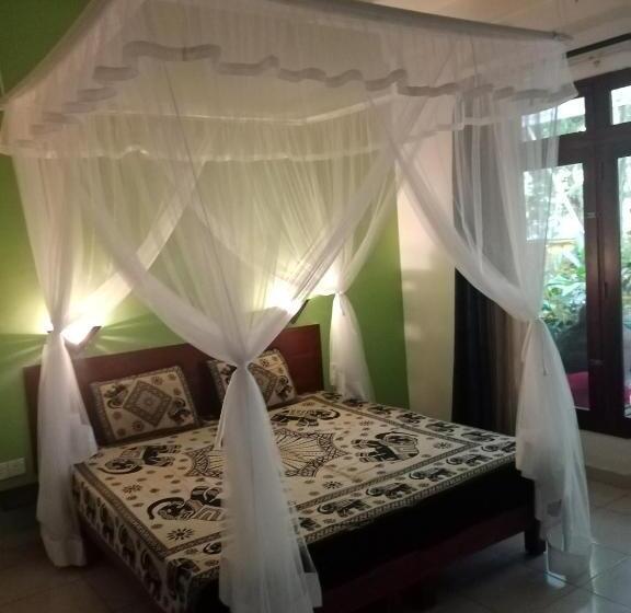 ホテル Villa Bentota River View