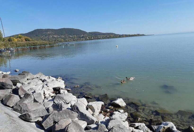 Pensionat Pihi Vendégház