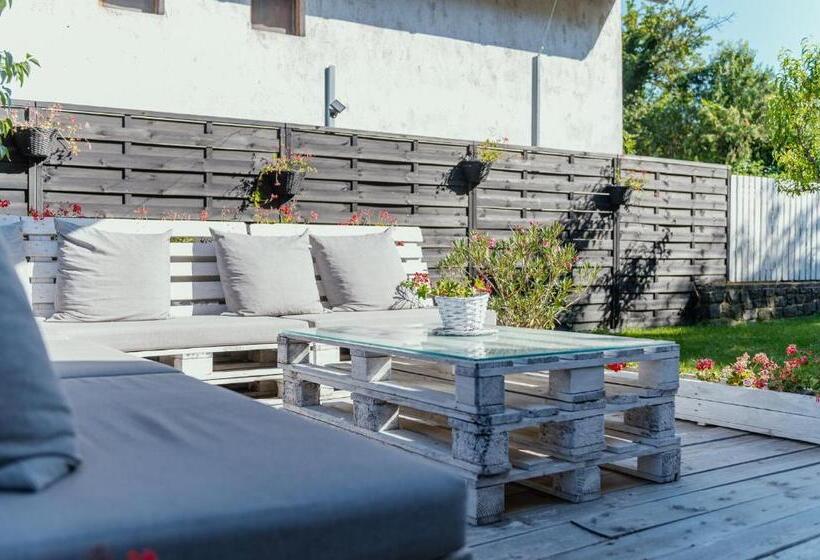 Pensionat Pihi Vendégház