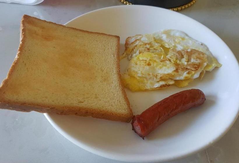 پانسیون Tara Lodge