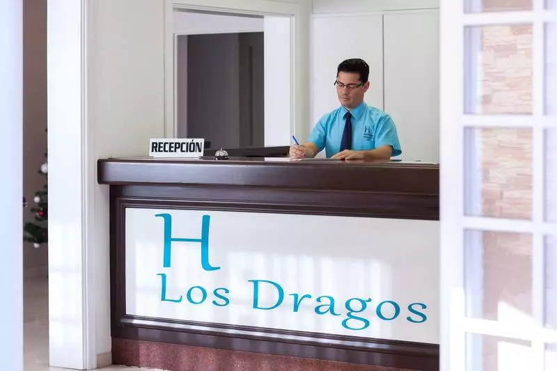 Apartamentos Los Dragos Del Norte