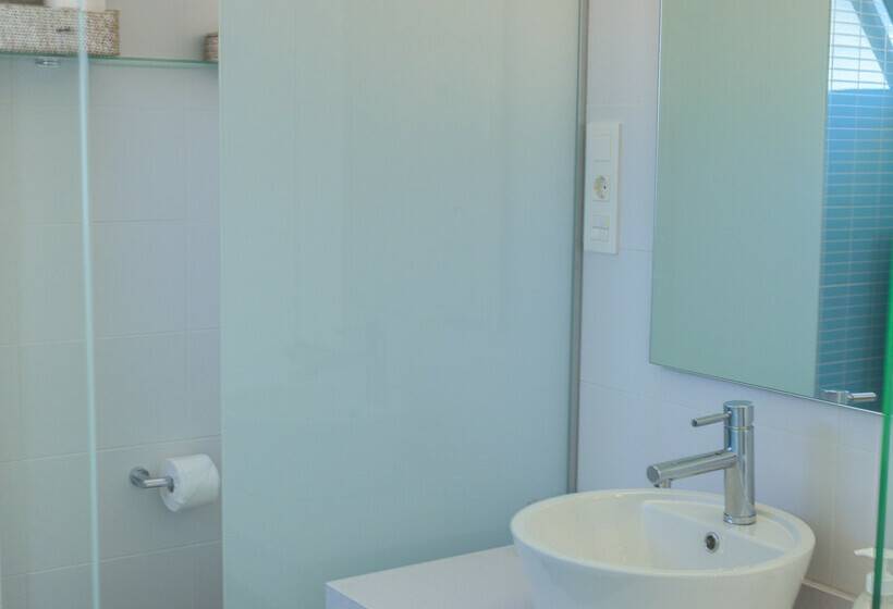 Coral Ocean View - Adults Only