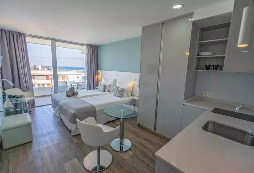 Coral Ocean View - Adults Only