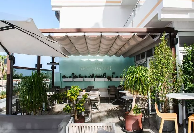 Coral Ocean View - Adults Only