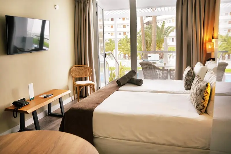 Coral Ocean View - Adults Only