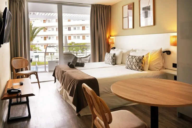 Coral Ocean View - Adults Only