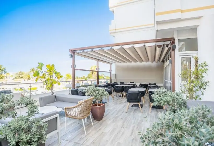 Coral Ocean View - Adults Only