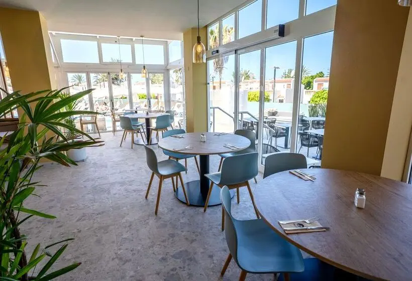 Coral Ocean View - Adults Only