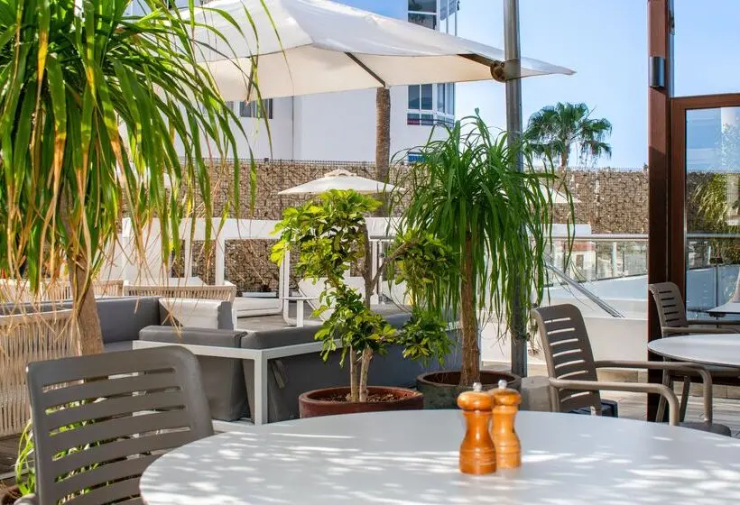 Coral Ocean View - Adults Only