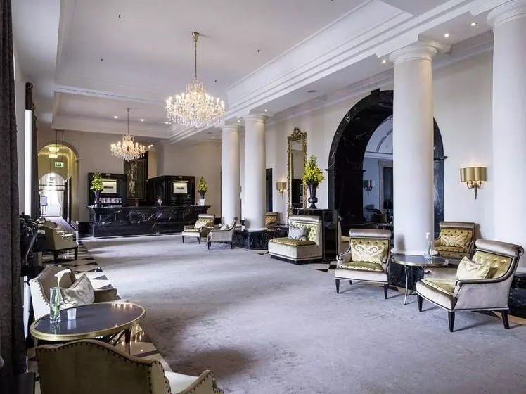 Althoff Grandhotel Schloss Bensberg