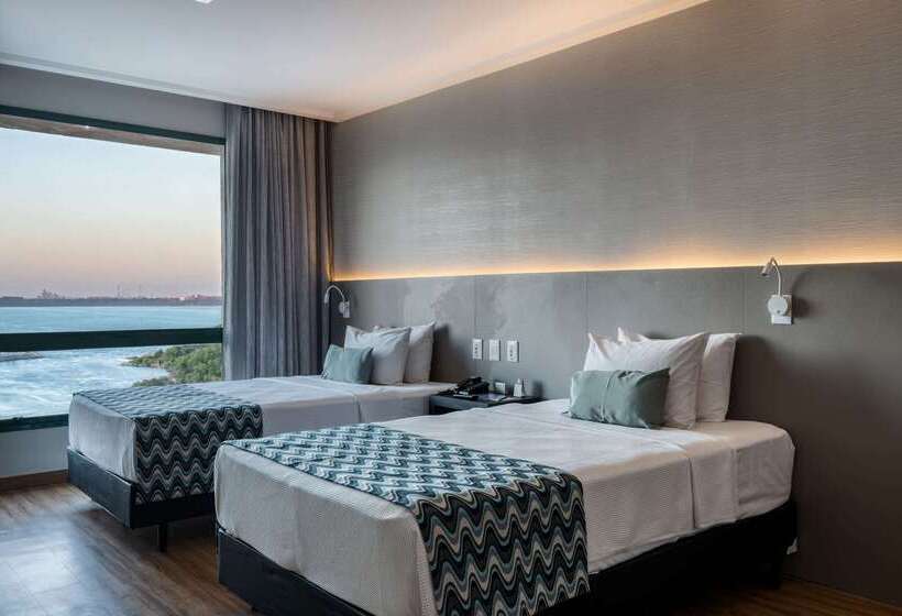 هتل Comfort Suites Vitoria