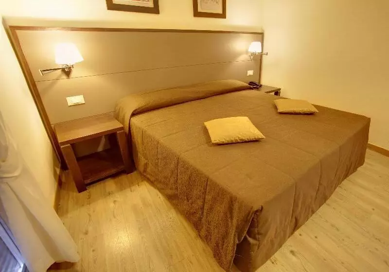 هتل Delle Nazioni