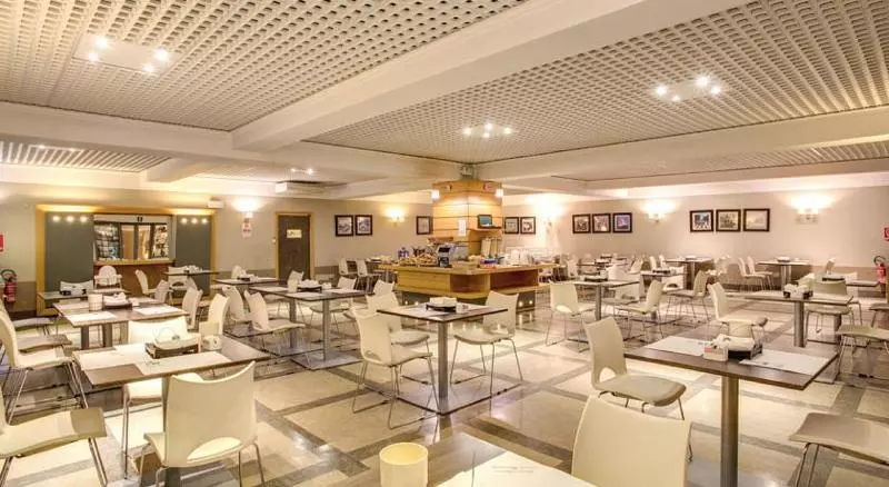 هتل Delle Nazioni