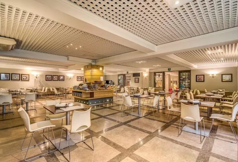 هتل Delle Nazioni