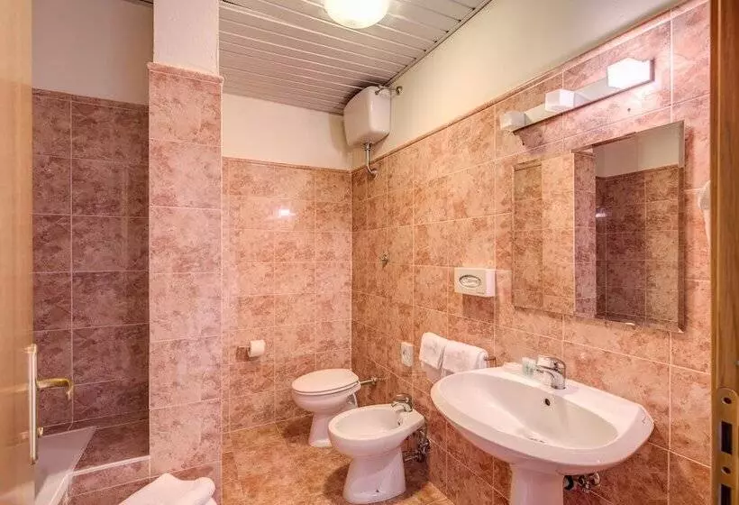 هتل Delle Nazioni