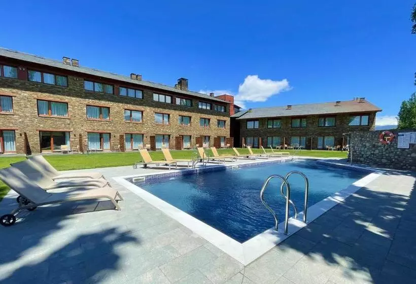 호텔 Fontanals Golf