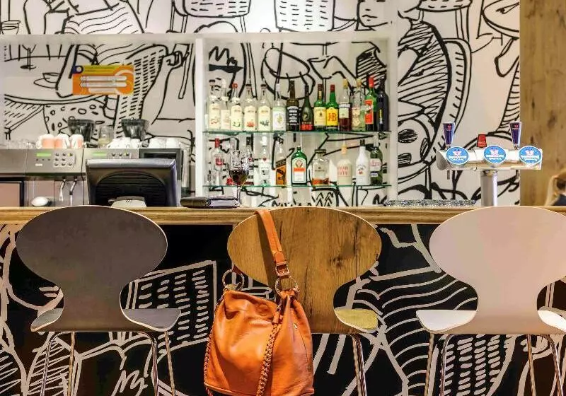 בית מלון כפרי Ibis Baar Zug