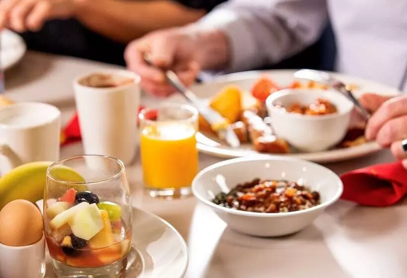 ホテル Ibis Rugby East