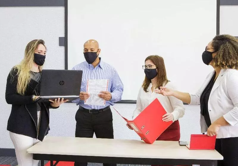 Отель Ibis Sao Jose Dos Campos Dutra