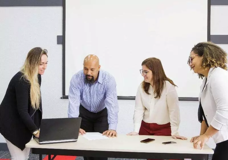 Отель Ibis Sao Jose Dos Campos Dutra