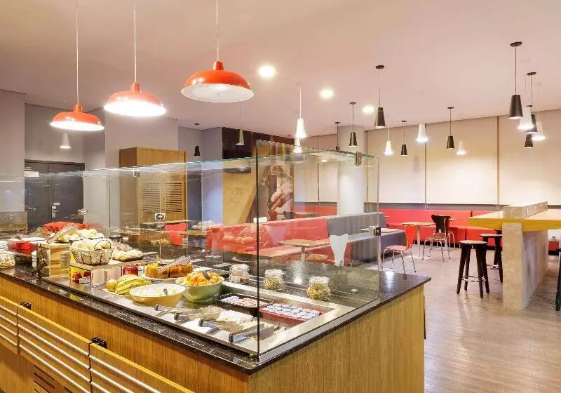 Отель Ibis Sao Jose Dos Campos Dutra