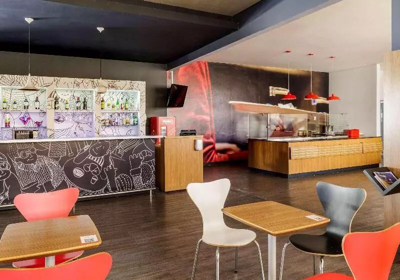 Отель Ibis Sao Jose Dos Campos Dutra