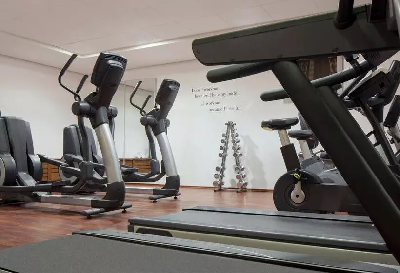 Отель Le Méridien Munich