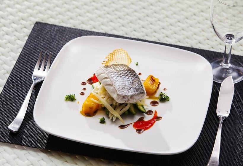 Hotel Le Méridien N Fis