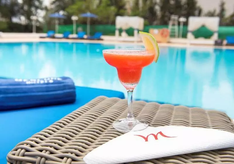 Отель Mercure Alger Aeroport