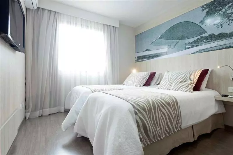 ホテル Mercure Curitiba Centro