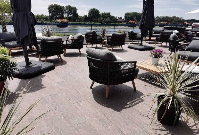هتل Mercure Nevers Pont De Loire